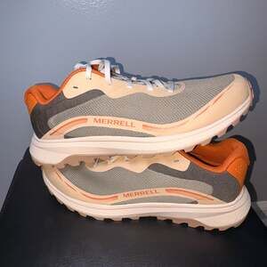 NEW Merrell Fly Strike 2 Trail Running Shoes Olive Orange Size10